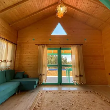 Rengin Ferienhaus *